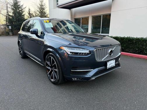 2019 Volvo XC90 T6 Inscription