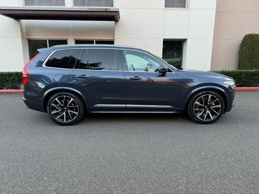 2019 Volvo XC90 T6 Inscription