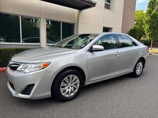 2014 Toyota Camry LE