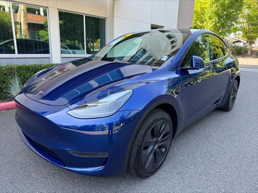2024 Tesla Model Y Long Range Dual Motor All-Wheel Drive