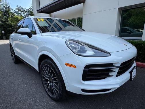2019 Porsche Cayenne Base