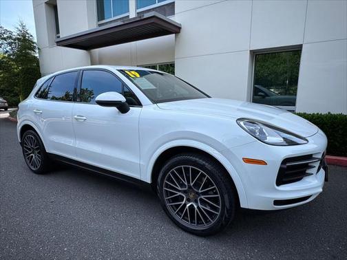 2019 Porsche Cayenne Base