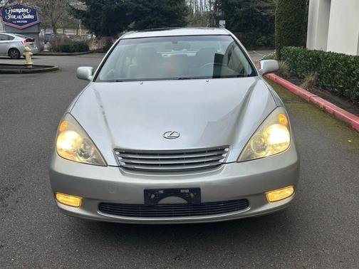 2004 Lexus ES 330 Base