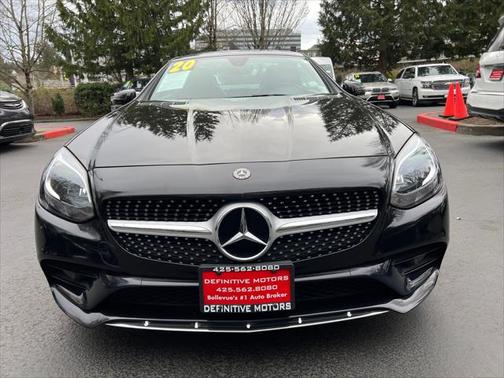 Photo 3 of 39 of 2020 Mercedes-Benz SLC 300 Base