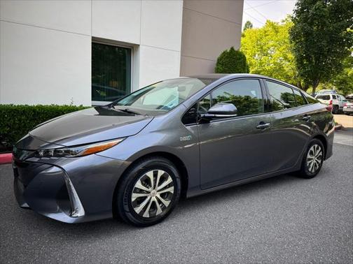 2018 Toyota Prius Prime Plus