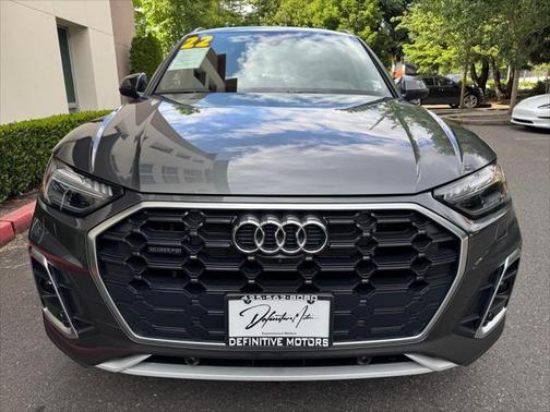 2022 Audi Q5 e 55 S line Prestige