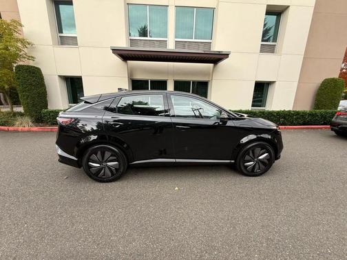 2024 Nissan ARIYA PLATINUM+