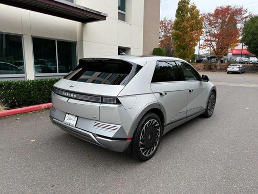 2023 Hyundai IONIQ 5 Limited