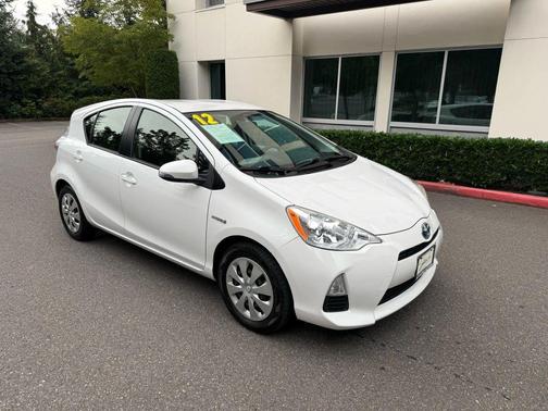 2012 Toyota Prius c Four
