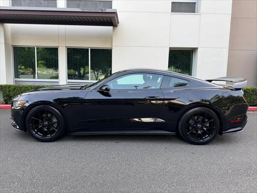 2016 Ford Mustang EcoBoost