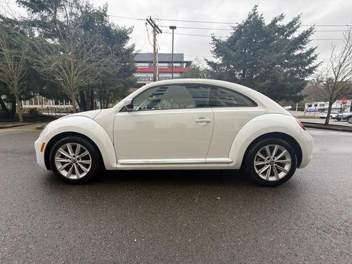 2017 Volkswagen Beetle 1.8T SE