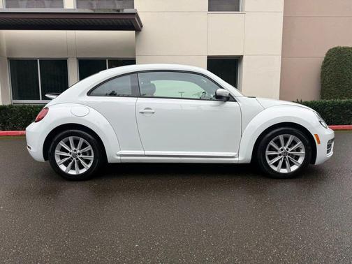 2017 Volkswagen Beetle 1.8T SE