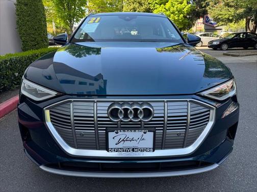2021 Audi e-tron Premium