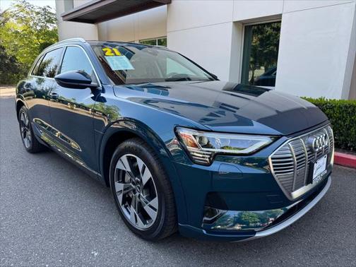 2021 Audi e-tron Premium
