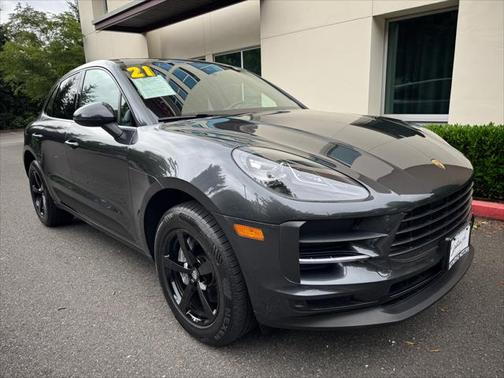 2021 Porsche Macan Base