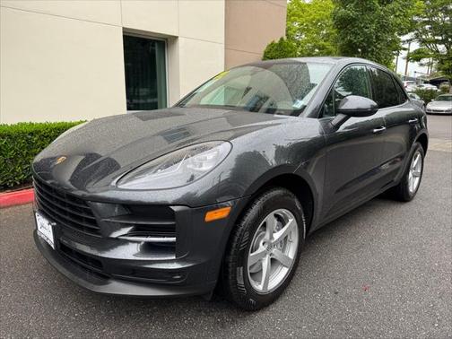 2021 Porsche Macan Base