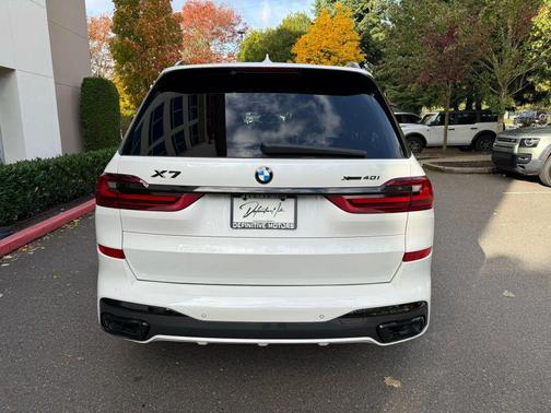 2020 BMW X7 xDrive40i
