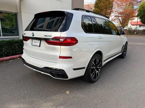 2020 BMW X7 xDrive40i