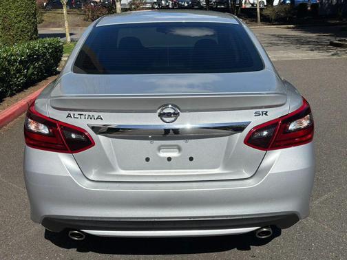 2017 Nissan Altima 2.5 SR