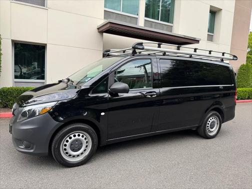 2020 Mercedes-Benz Metris Base