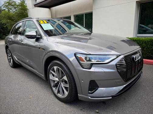 2021 Audi e-tron Premium Plus