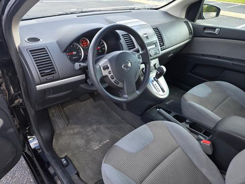 2010 Nissan Sentra 2.0 SR