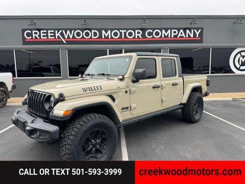 2022 Jeep Gladiator Sport
