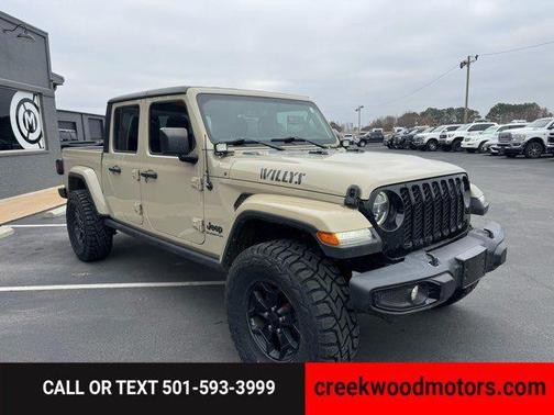 2022 Jeep Gladiator Sport