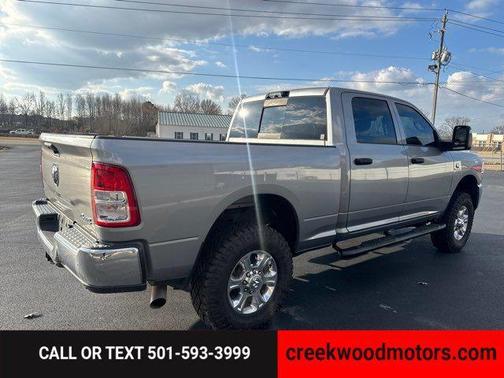 2024 RAM 2500 Tradesman Crew Cab 4x4 6'4' Box
