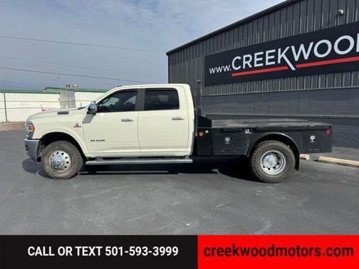 2022 RAM 3500 Laramie Crew Cab 4x4 8' Box