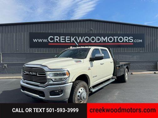 2022 RAM 3500 Laramie Crew Cab 4x4 8' Box