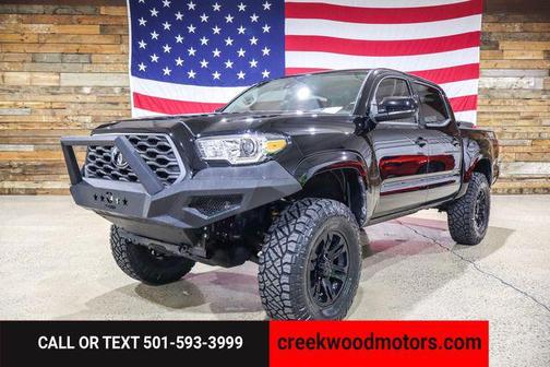 2022 Toyota Tacoma LIFTED TSS V6 4x4 Auto 1 Owner Financing New Tires