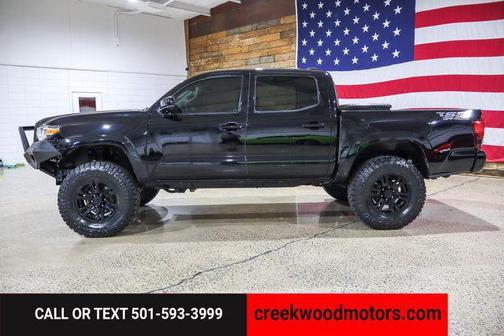 2022 Toyota Tacoma LIFTED TSS V6 4x4 Auto 1 Owner Financing New Tires