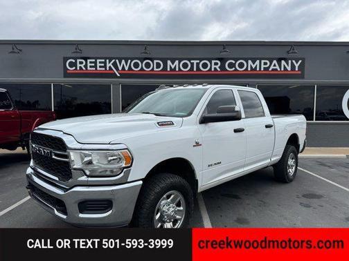 2021 RAM 2500 Tradesman Crew Cab 4x4 6'4' Box