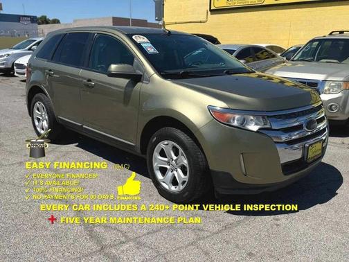 Green 2013 Ford Edge SEL