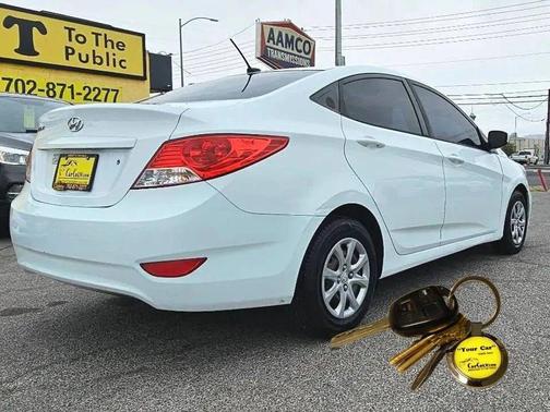Century White 2014 Hyundai Accent SE