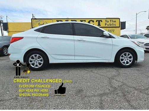 Century White 2014 Hyundai Accent SE