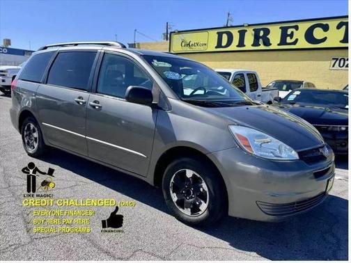 2004 Toyota Sienna CE