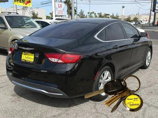 Black Clearcoat 2016 Chrysler 200 Limited