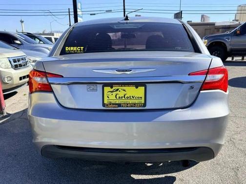 2013 Chrysler 200 Touring