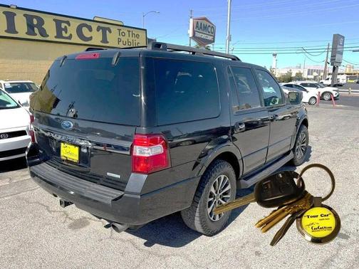 Tuxedo Black Metallic 2015 Ford Expedition XLT