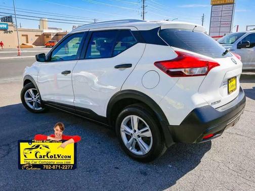 2019 Nissan Kicks S