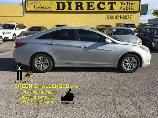 2012 Hyundai SONATA GLS