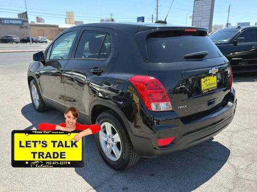 Mosaic Black Metallic 2020 Chevrolet Trax LS