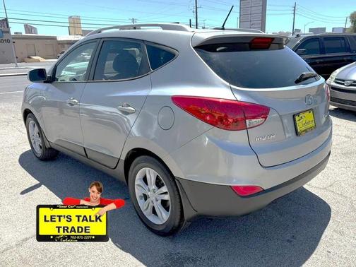 Grey 2013 Hyundai TUCSON GLS