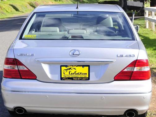 2004 Lexus LS 430 Base