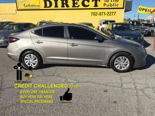 2020 Hyundai ELANTRA SE