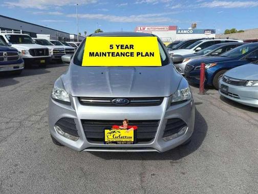 Magnetic 2016 Ford Escape SE