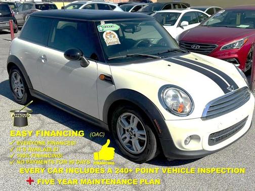 White 2013 MINI Hardtop Cooper