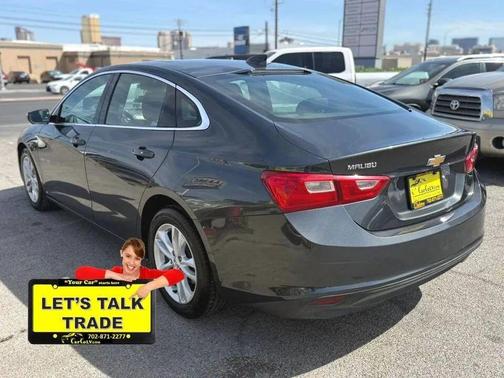 Grey 2018 Chevrolet Malibu LT
